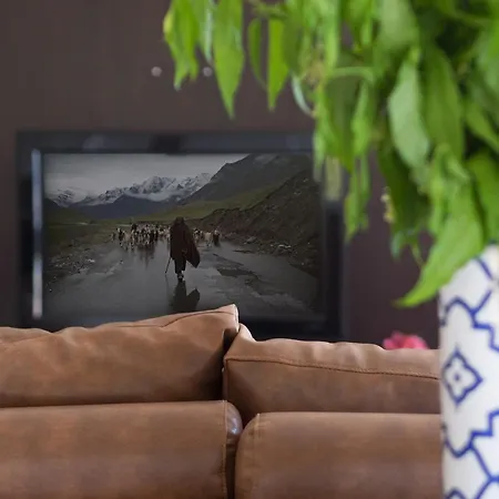 Hideaway Penthouse Апартаменты