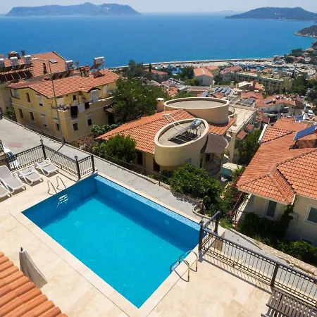 Апартаменты Hideaway Penthouse