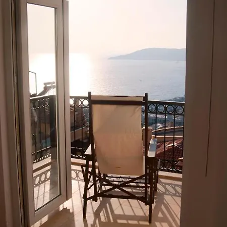 Апартаменты Hideaway Penthouse Каш