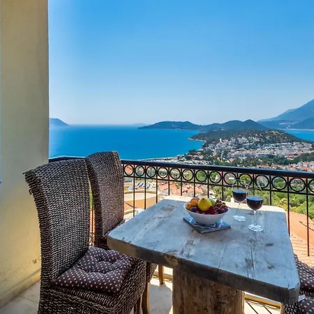 Hideaway Penthouse Apartment Kaş