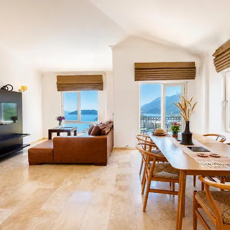 Hideaway Penthouse Apartment Kaş