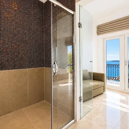 Hideaway Penthouse شقة