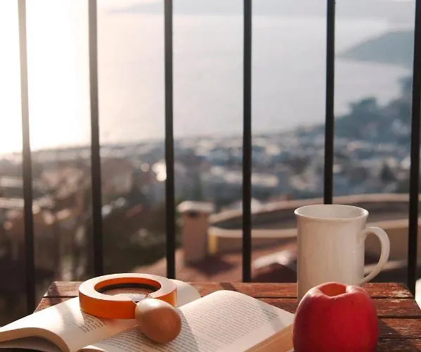 Hideaway Penthouse Apartman *