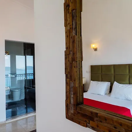 Hideaway Penthouse شقة